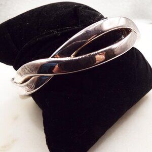 ISRAELI STERLING DOUBLE WOVEN BAND HOLLOW FORM BANGLE BRACELET 30